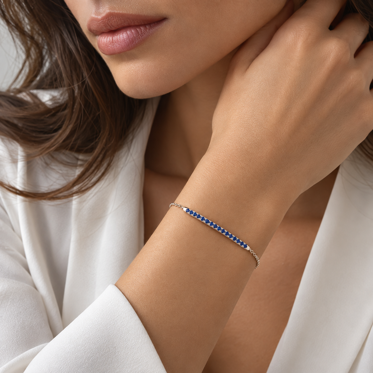 Bracciale in oro bianco 18kt e zaffiri ct 0,30